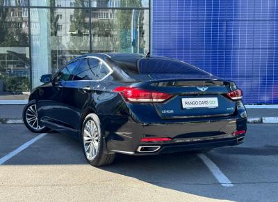 Фото Hyundai Genesis