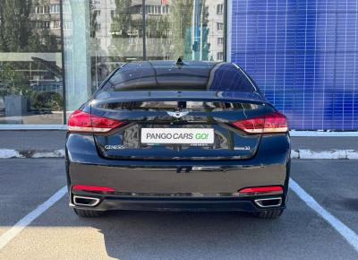 Фото Hyundai Genesis