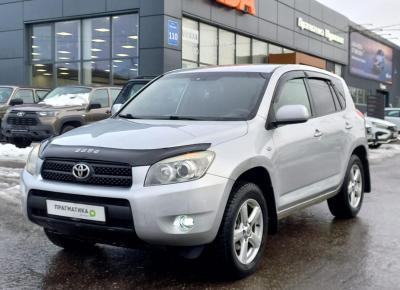 Фото Toyota RAV4