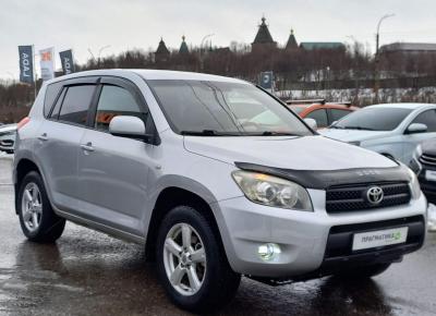Фото Toyota RAV4