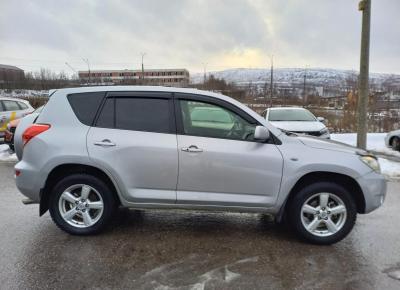 Фото Toyota RAV4