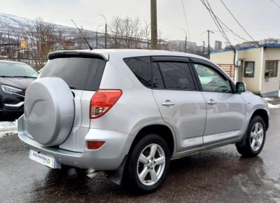 Фото Toyota RAV4