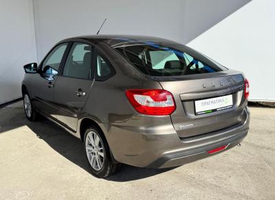 Фото LADA (ВАЗ) Granta