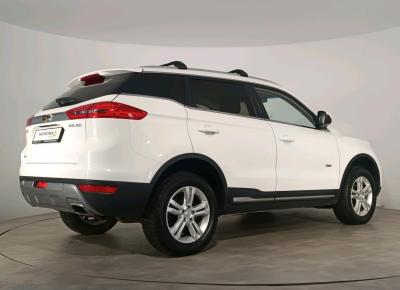Фото Geely Atlas
