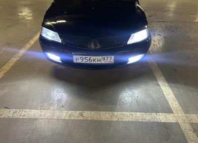 Фото Mitsubishi Lancer