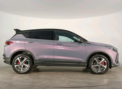 Фото Geely Coolray