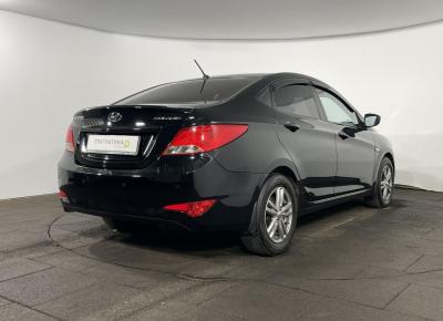 Фото Hyundai Solaris