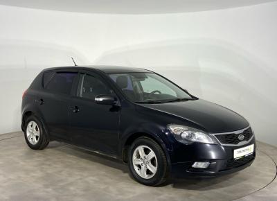 Фото Kia Ceed