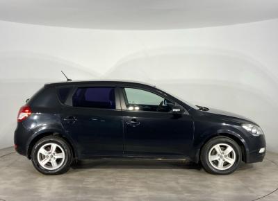Фото Kia Ceed