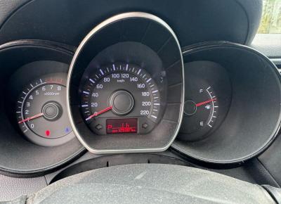Фото Kia Rio