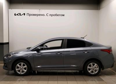 Фото Hyundai Solaris