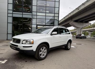Фото Volvo XC90