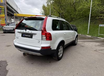 Фото Volvo XC90