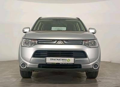 Фото Mitsubishi Outlander