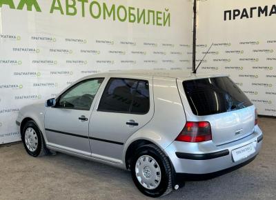 Фото Volkswagen Golf