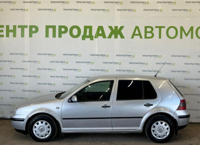 Фото Volkswagen Golf