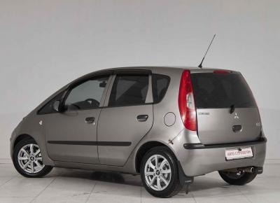 Фото Mitsubishi Colt