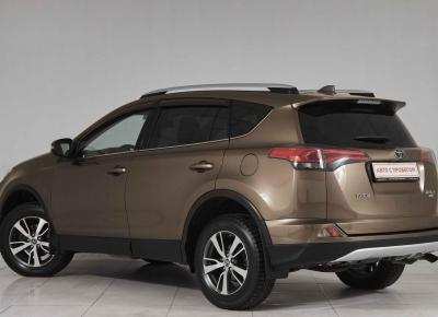 Фото Toyota RAV4