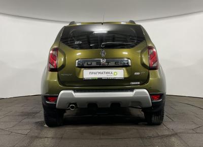 Фото Renault Duster