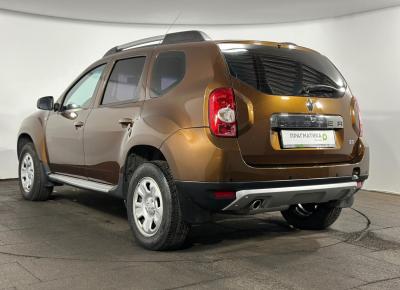 Фото Renault Duster