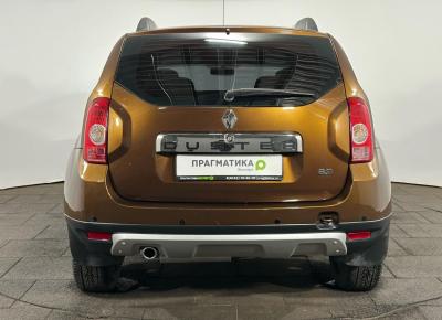 Фото Renault Duster