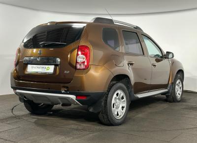 Фото Renault Duster