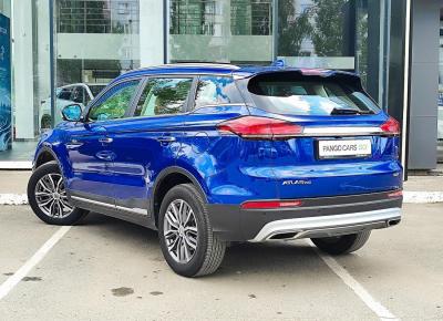 Фото Geely Atlas Pro