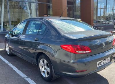 Фото Peugeot 408