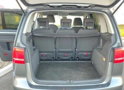 Фото Volkswagen Touran