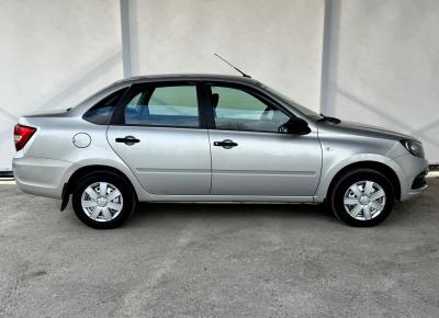 Фото LADA (ВАЗ) Granta