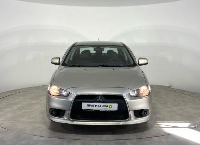 Фото Mitsubishi Lancer