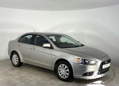 Фото Mitsubishi Lancer