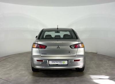 Фото Mitsubishi Lancer