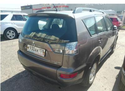 Фото Mitsubishi Outlander