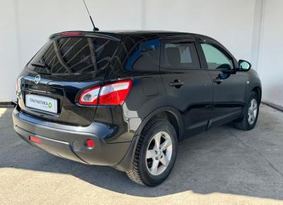 Фото Nissan Qashqai