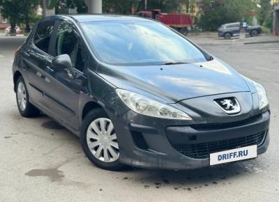 Фото Peugeot 308
