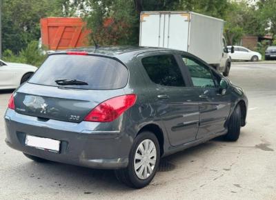 Фото Peugeot 308