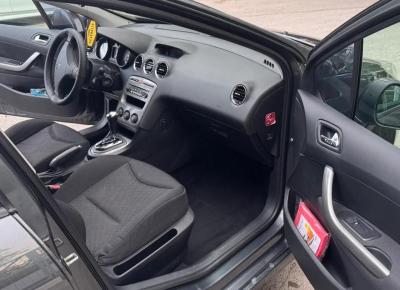 Фото Peugeot 308