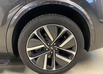 Фото LiXiang L9