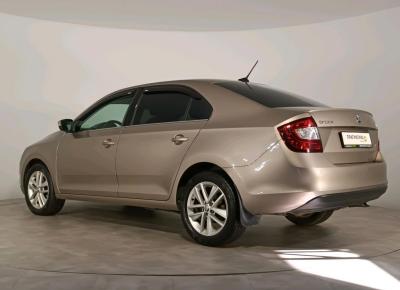 Фото Skoda Rapid
