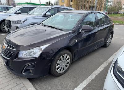 Фото Chevrolet Cruze