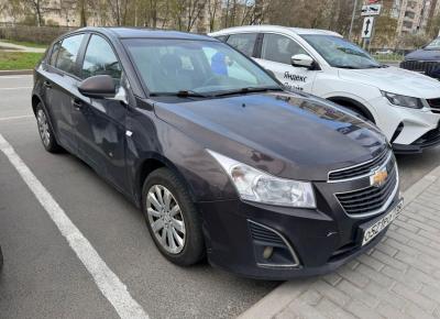 Фото Chevrolet Cruze