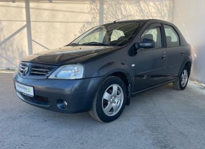 Фото Renault Logan