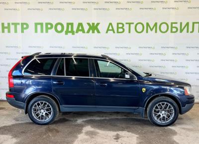 Фото Volvo XC90