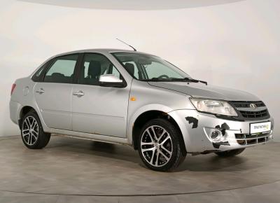 Фото LADA (ВАЗ) Granta