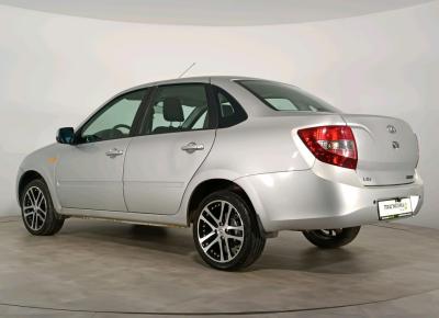 Фото LADA (ВАЗ) Granta