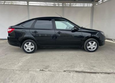 Фото LADA (ВАЗ) Granta