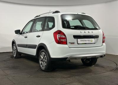 Фото LADA (ВАЗ) Granta