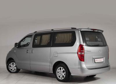 Фото Hyundai Grand Starex