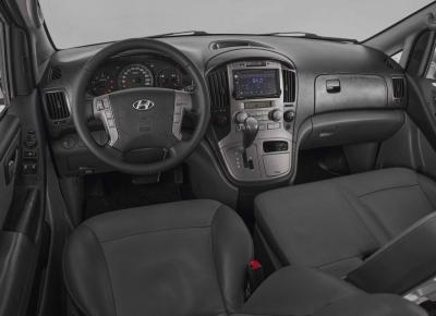 Фото Hyundai Grand Starex